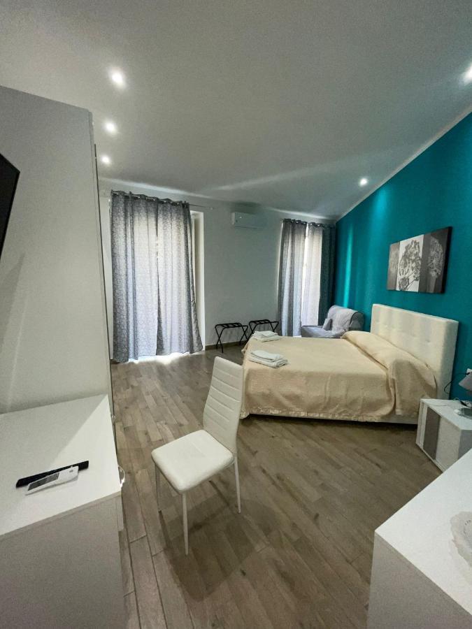 Apartment Dormire A Centro House Casa Neapel